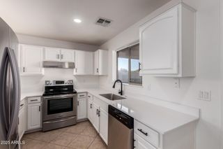 5926 S 16TH Drive, Phoenix, AZ 85041