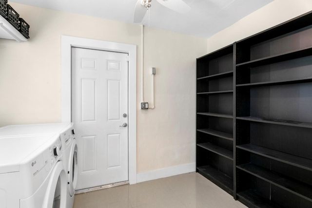 1004 SE 14th Street, Deerfield Beach, FL 33441