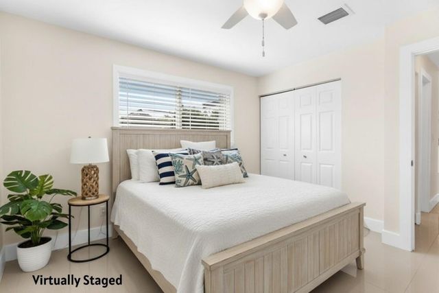 1004 SE 14th Street, Deerfield Beach, FL 33441