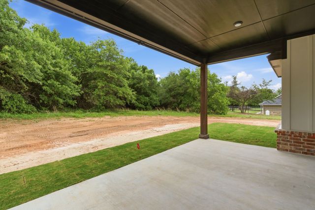 145 Graystone, Weatherford, TX 76088