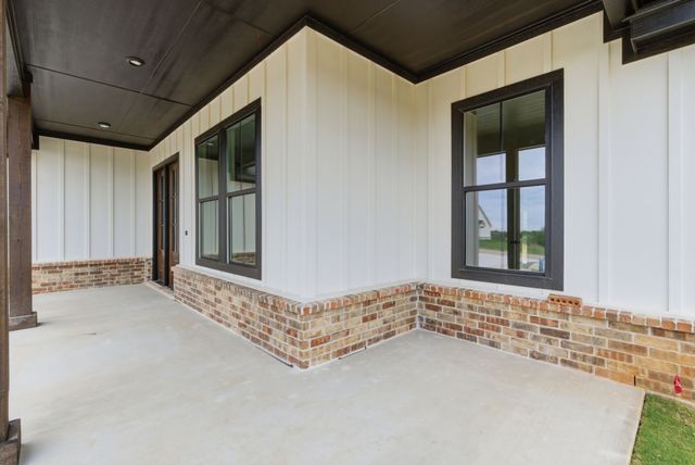 145 Graystone, Weatherford, TX 76088