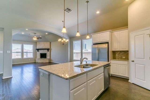 6018 Grace Falls Drive, Richmond, TX 77407