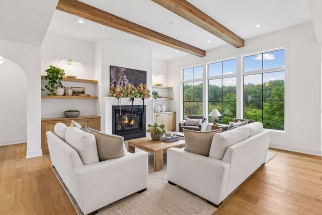 9763 Frontier Lane, Lakeville, MN 55044