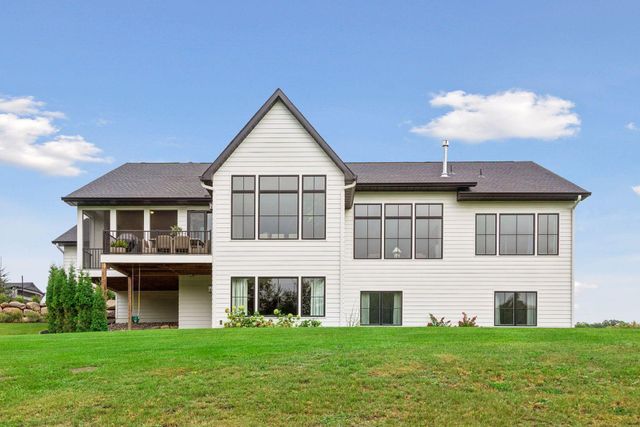 9763 Frontier Lane, Lakeville, MN 55044