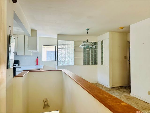 27 Kauila Street, Honolulu, HI 96813