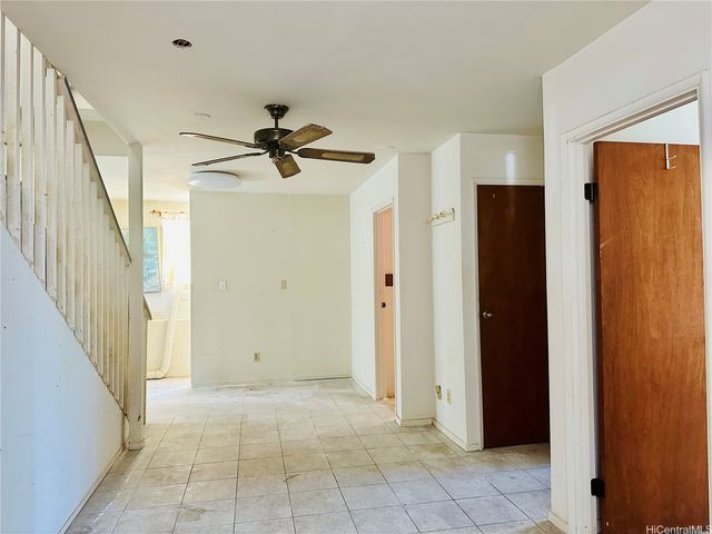 27 Kauila Street, Honolulu, HI 96813