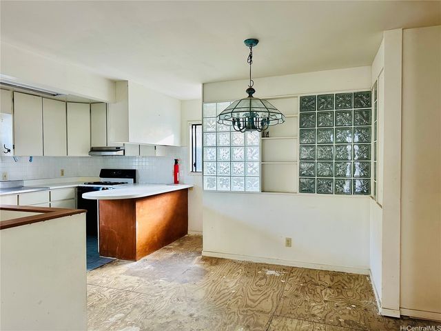 27 Kauila Street, Honolulu, HI 96813