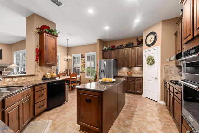 26323 Tuscan Cv, San Antonio, TX 78261