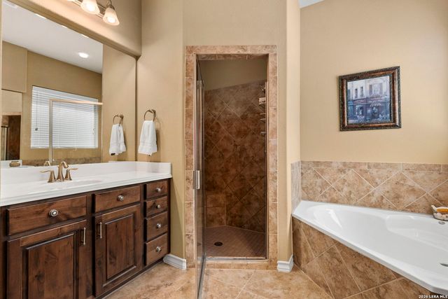 26323 Tuscan Cv, San Antonio, TX 78261