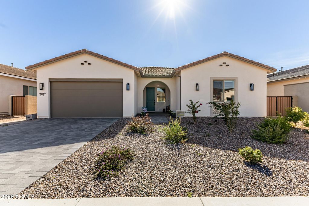 3951 E GOLD MOUNTAIN Avenue, San Tan Valley, AZ 85143