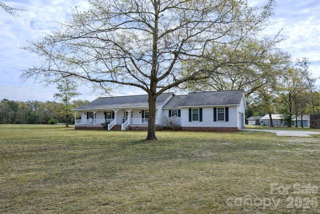 4226 Red Maple Road, Kershaw, SC 29067