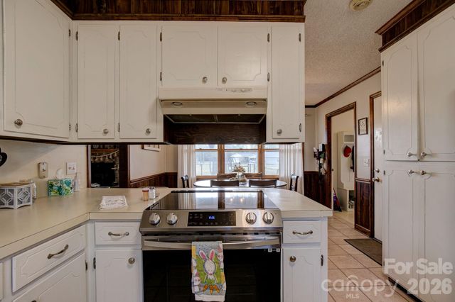 4226 Red Maple Road, Kershaw, SC 29067