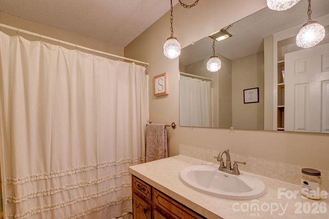 4226 Red Maple Road, Kershaw, SC 29067