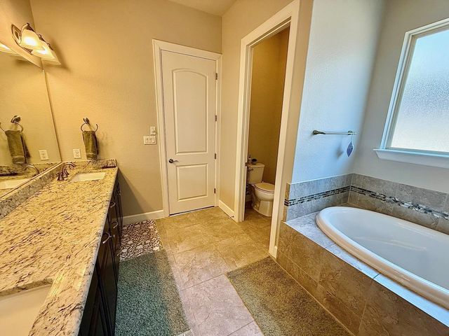 532 Caddo Lake DR, Georgetown, TX 78628