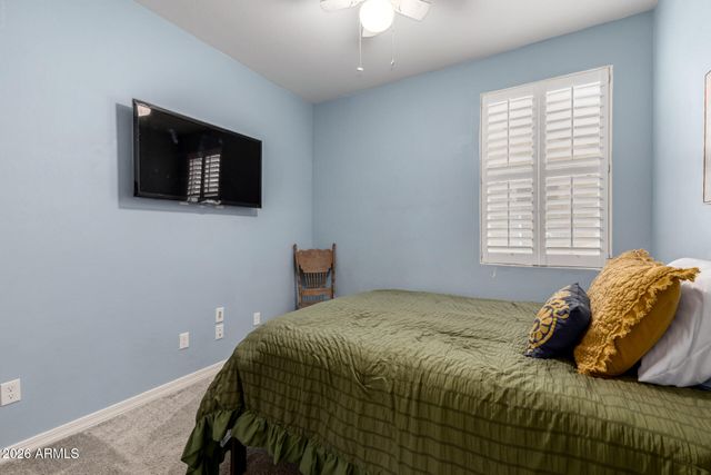 8429 W WINDSOR Boulevard, Glendale, AZ 85305