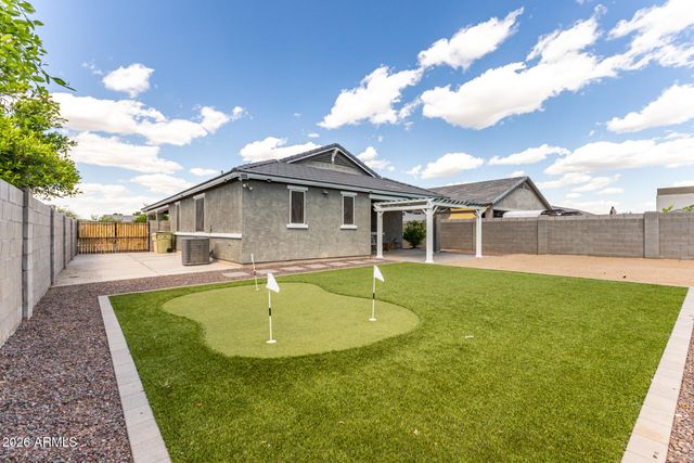 8429 W WINDSOR Boulevard, Glendale, AZ 85305