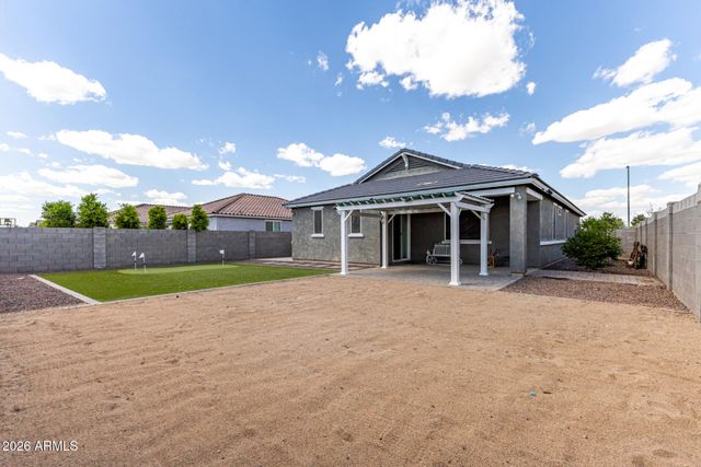 8429 W WINDSOR Boulevard, Glendale, AZ 85305