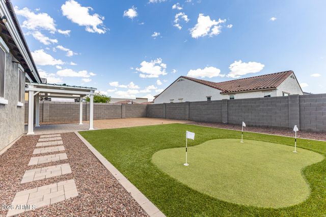 8429 W WINDSOR Boulevard, Glendale, AZ 85305