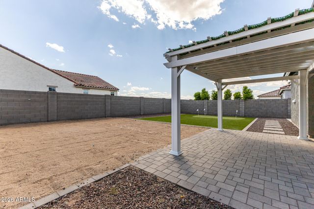 8429 W WINDSOR Boulevard, Glendale, AZ 85305