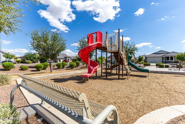 8429 W WINDSOR Boulevard, Glendale, AZ 85305