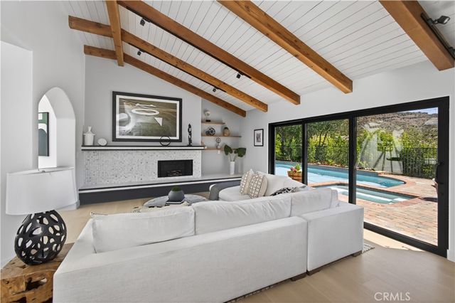 1394 Doral, Westlake Village, CA 91362