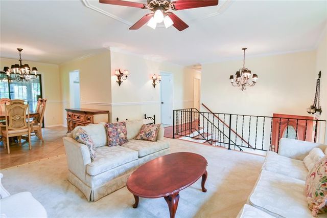 2324 Tarian Drive, Decatur, GA 30034