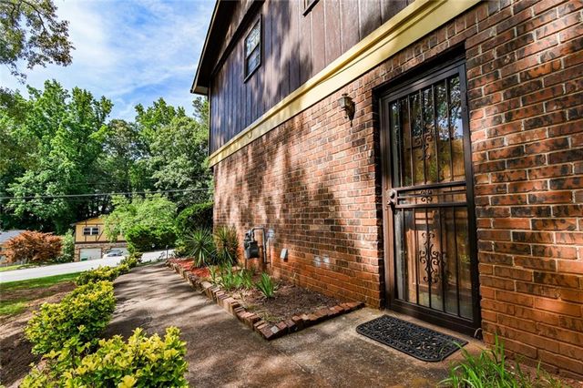 2324 Tarian Drive, Decatur, GA 30034