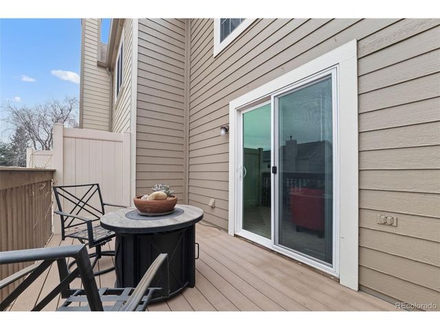 1811 S Quebec Way 17, Denver, CO 80231