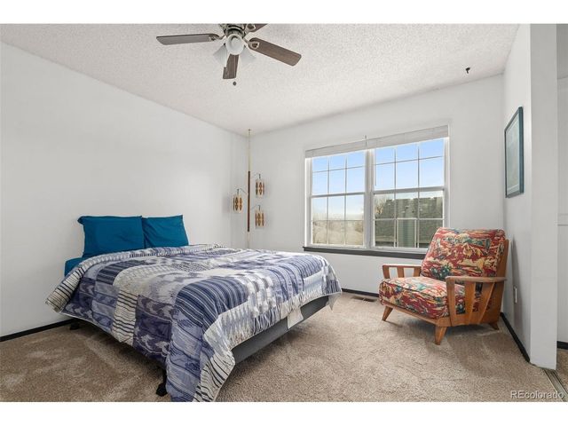 1811 S Quebec Way 17, Denver, CO 80231