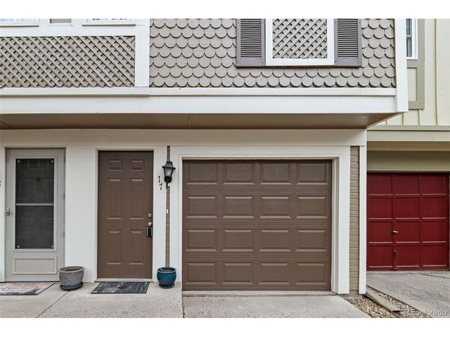 1811 S Quebec Way 17, Denver, CO 80231