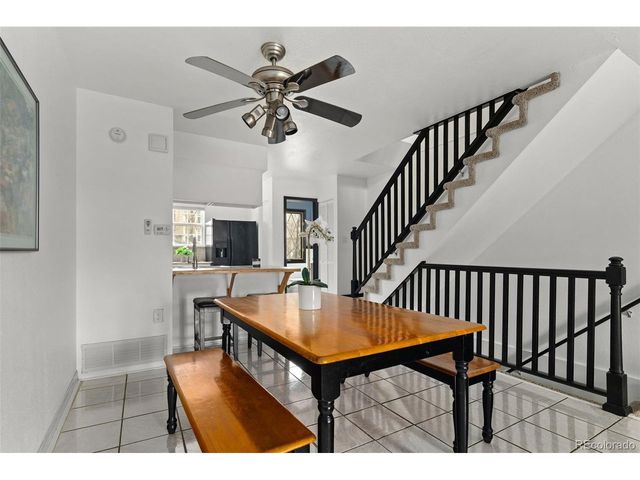 1811 S Quebec Way 17, Denver, CO 80231