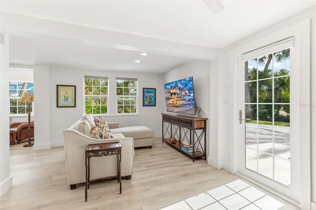 350 GASPARILLA STREET, Boca Grande, FL 33921