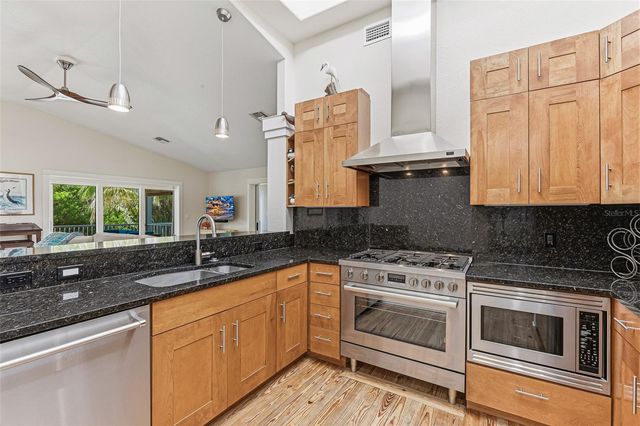 350 GASPARILLA STREET, Boca Grande, FL 33921