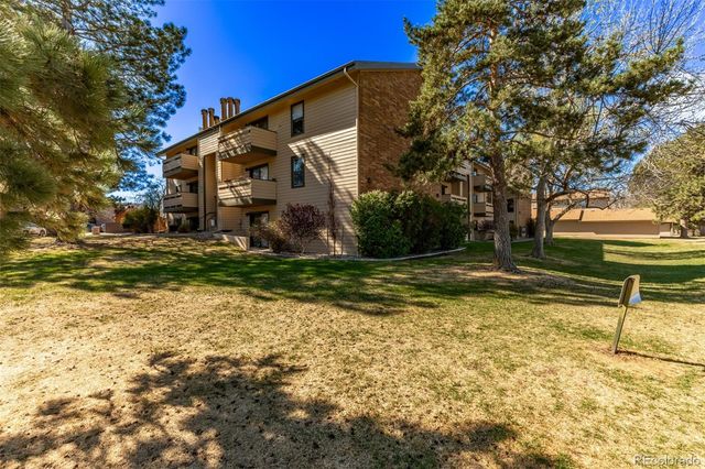 420 Zang Street 3-106, Lakewood, CO 80228