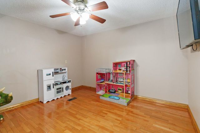 37 High Knob Lane, Bimble, KY 40915