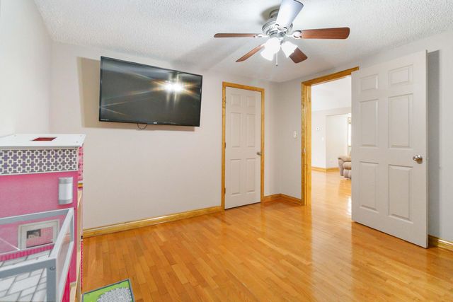 37 High Knob Lane, Bimble, KY 40915