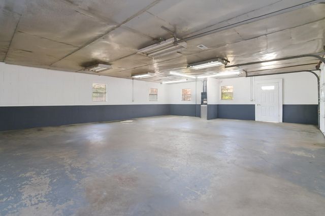 37 High Knob Lane, Bimble, KY 40915