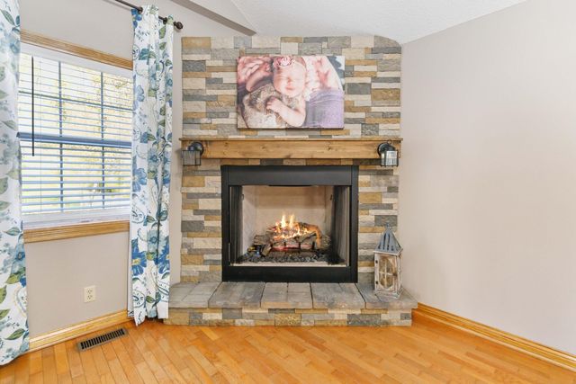 37 High Knob Lane, Bimble, KY 40915