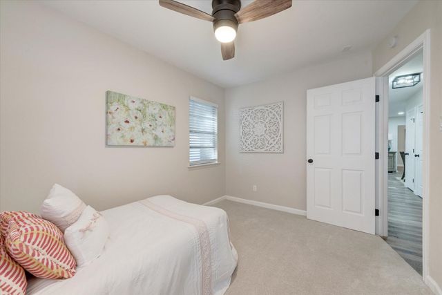 811 Denton Drive, Euless, TX 76039