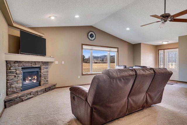 4695 Millatti LANE, La Crosse, WI 54601