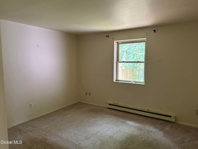 75 Arrow Wood Place, Malta, NY 12020