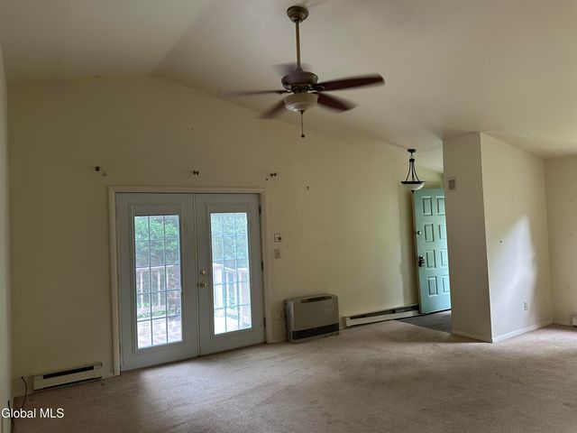 75 Arrow Wood Place, Malta, NY 12020