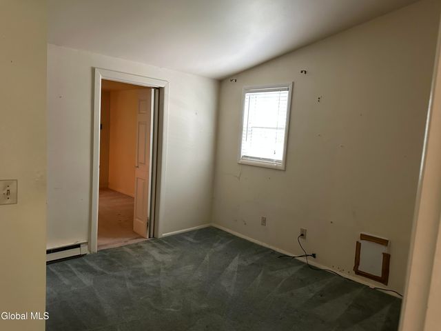 75 Arrow Wood Place, Malta, NY 12020