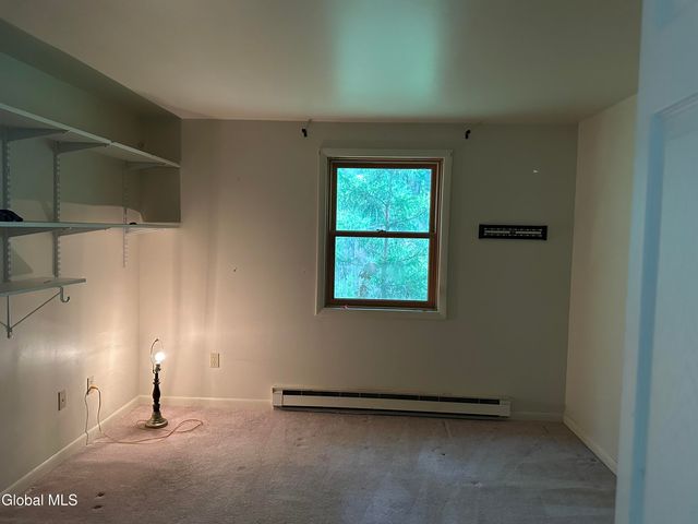 75 Arrow Wood Place, Malta, NY 12020