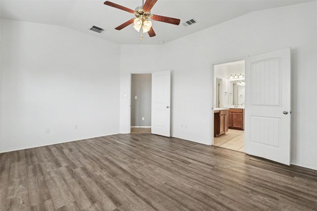 6227 Aviara DR E3, Austin, TX 78735