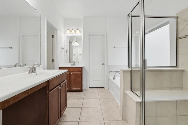 6227 Aviara DR E3, Austin, TX 78735