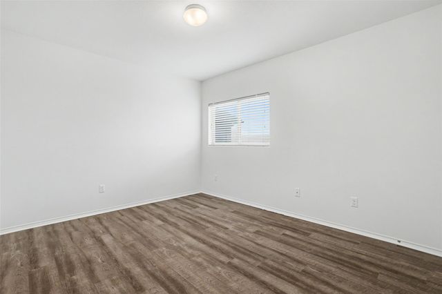 6227 Aviara DR E3, Austin, TX 78735