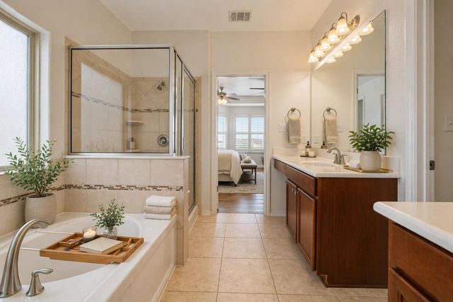 6227 Aviara DR E3, Austin, TX 78735