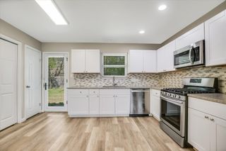 6026 Bluebell CIR, Austin, TX 78741