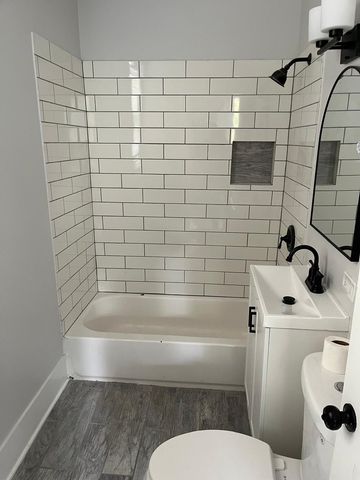 11578 S Perry Avenue, Chicago, IL 60628